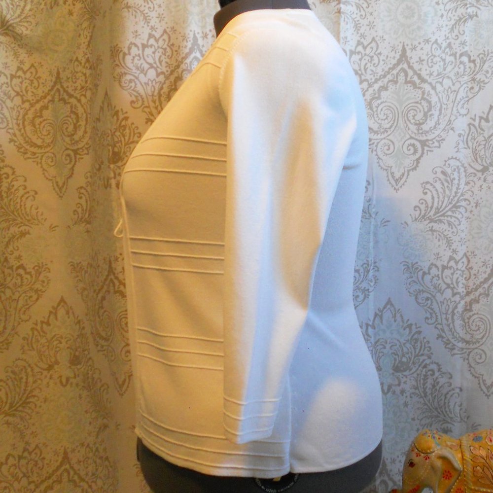 Cable & Gauge XL White L/S Faux Twinset Layered Look - Picture 2 of 5